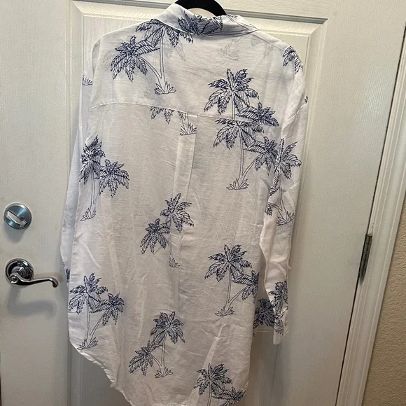 Blue Island White Button-Down with Navy Palm Design 100% Cotton Lightweight Lrg - Picture 7 of 7